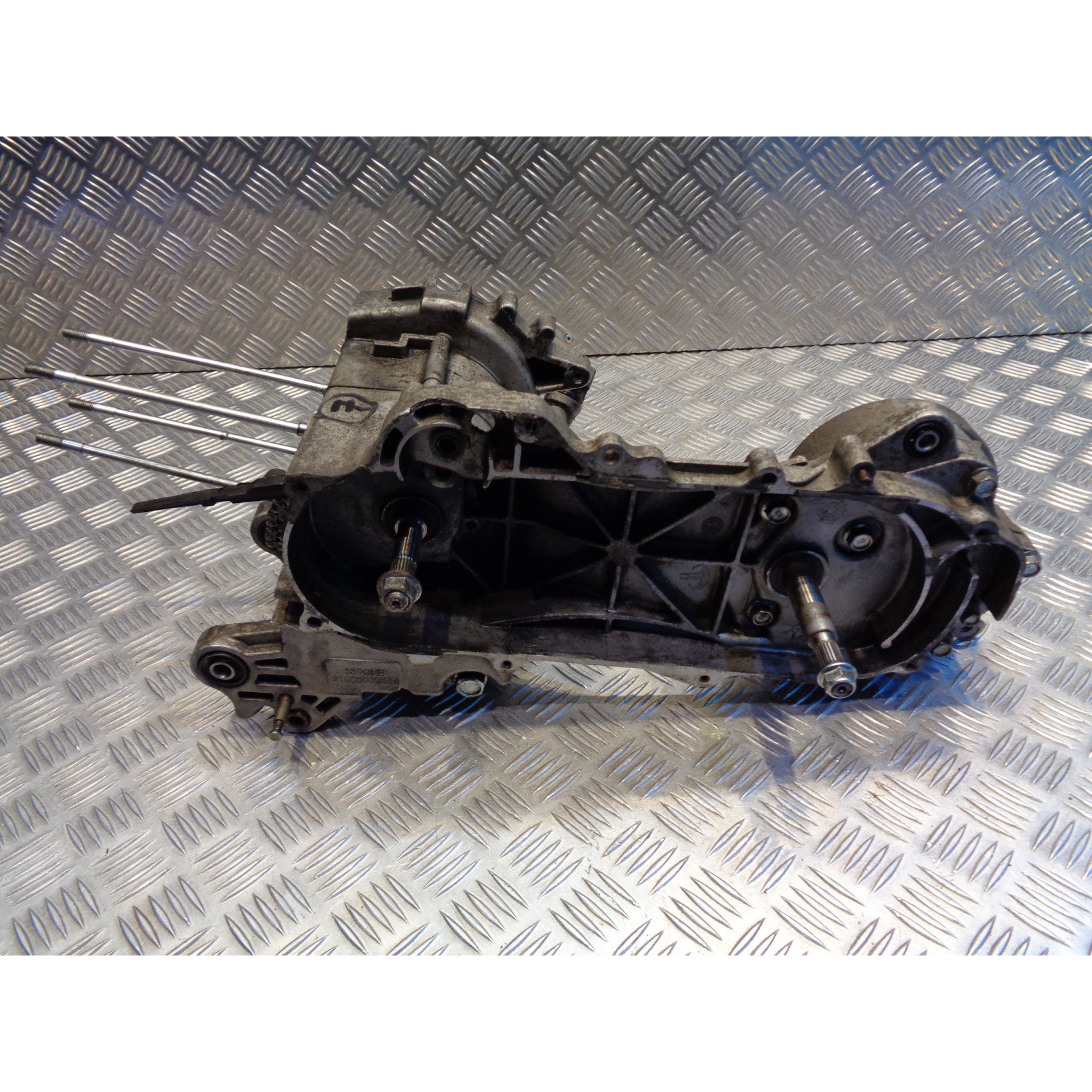 bas moteur scooter chinois 50 gy6 4 temps 139qmb