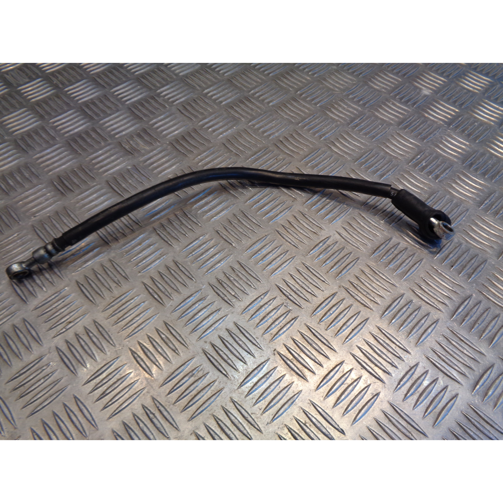 durite frein avant du maitre cylindre au repartiteur moto yamaha 850 tdm 3vd