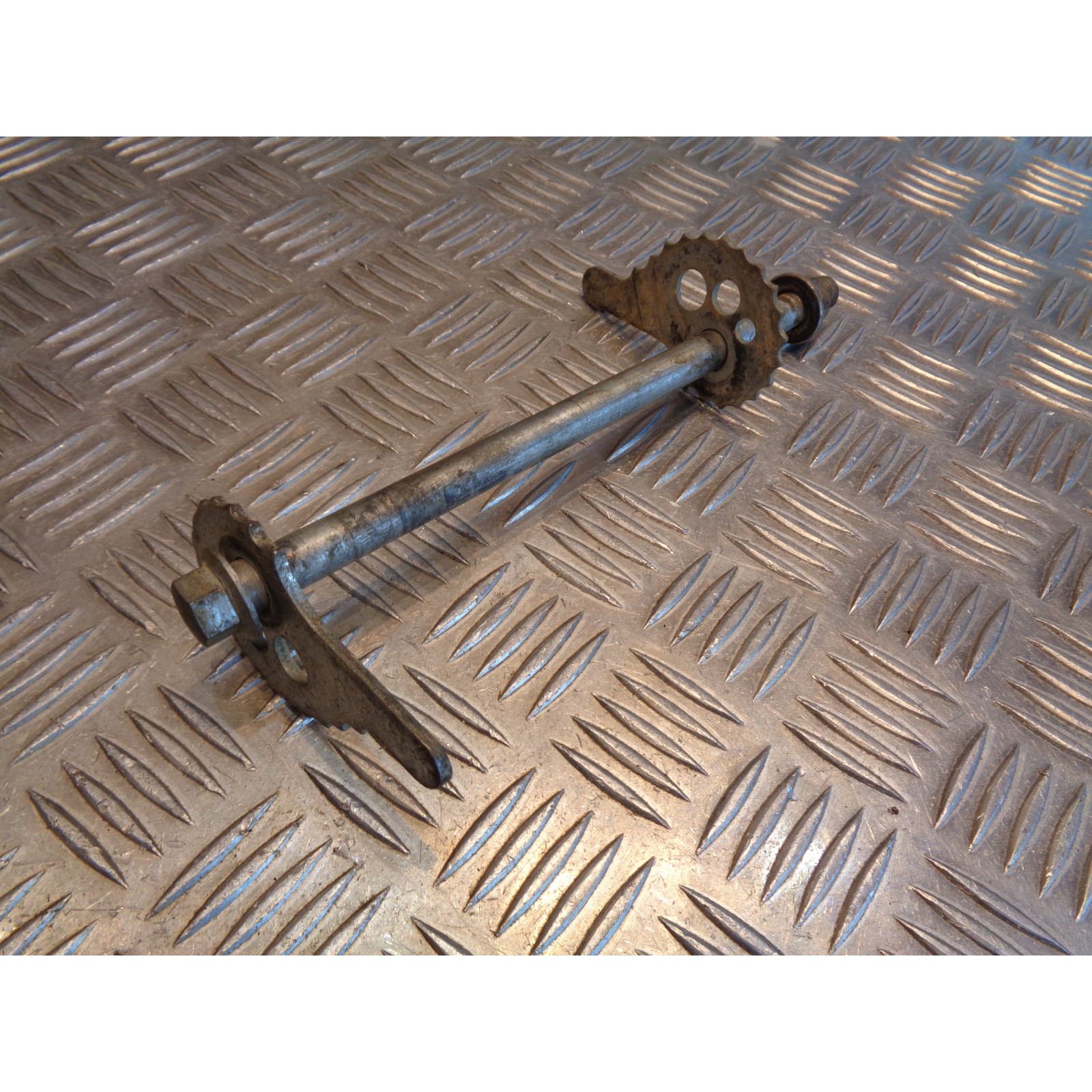 axe roue arriere + tendeur moto cross dirt bike chinois 125 skyteam st156fmi