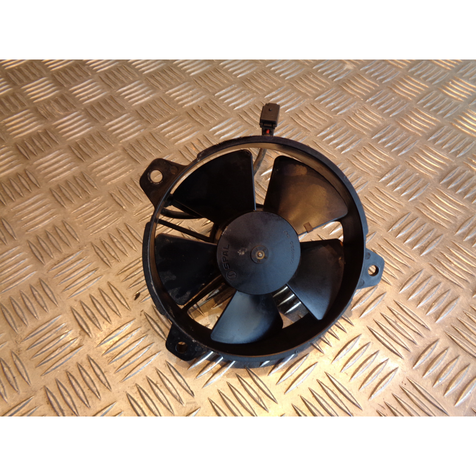 ventilateur scooter malaguti 125 madison