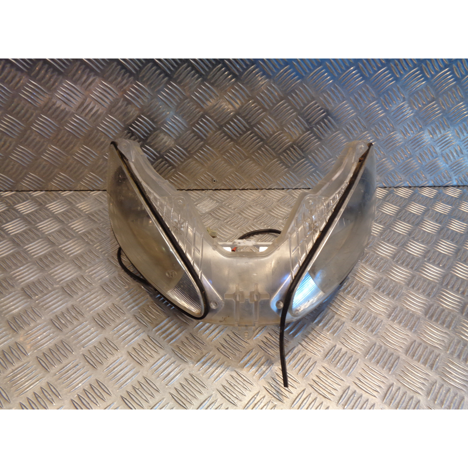 phare optique avant scooter malaguti 125 madison