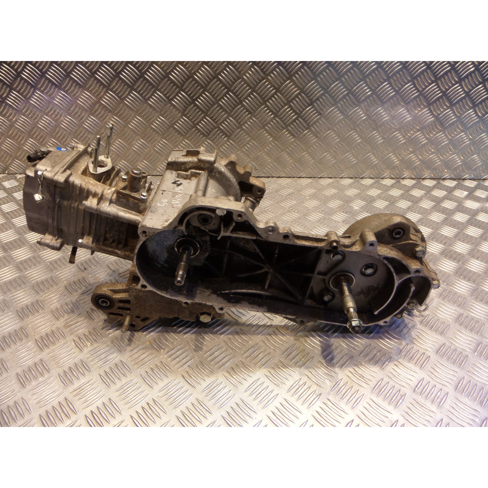 moteur scooter chinois 50 gy6 4 temps 139qma bt139qma