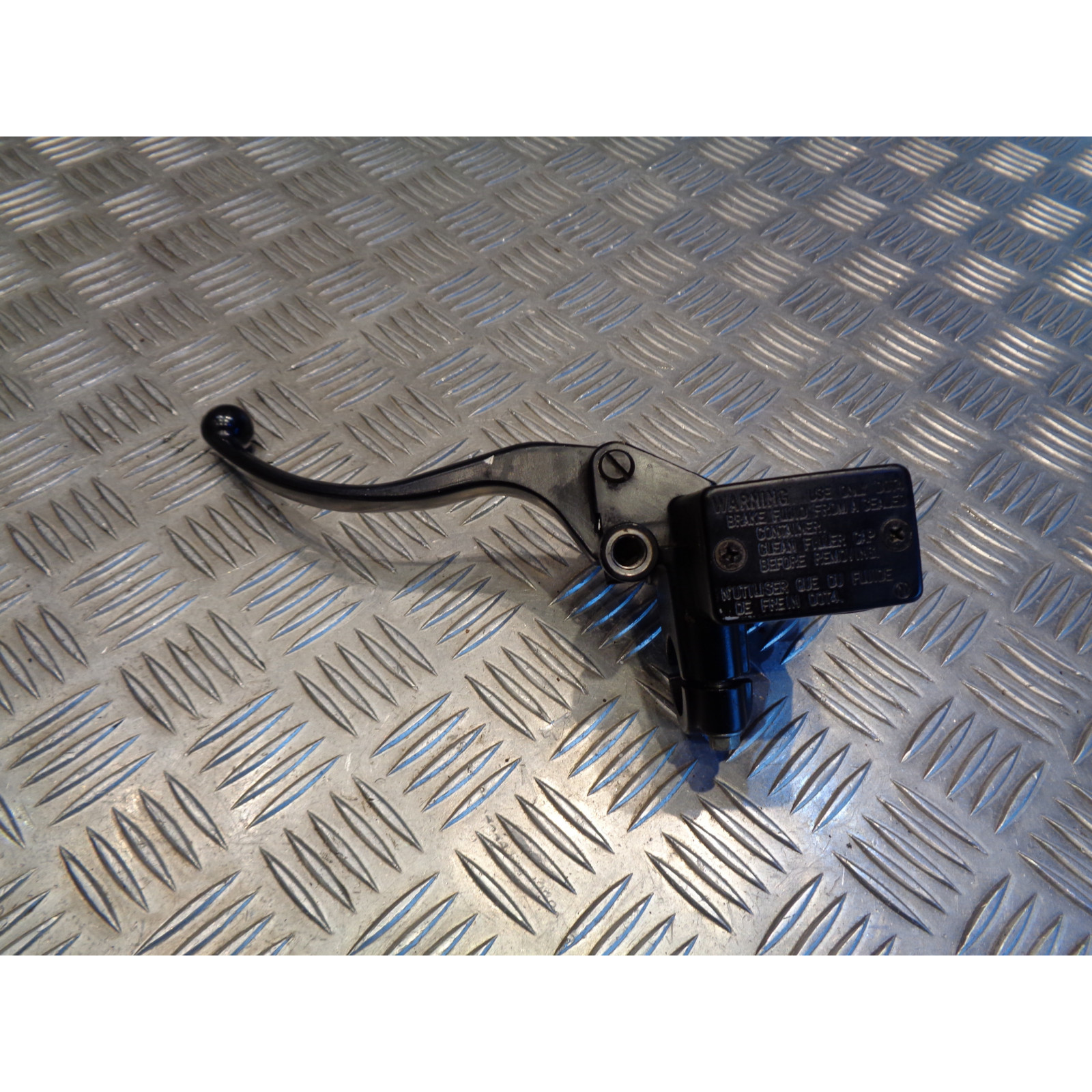 maitre cylindre frein arriere scooter honda fes 125 pantheon 4 temps jf12a 2003 - 2007