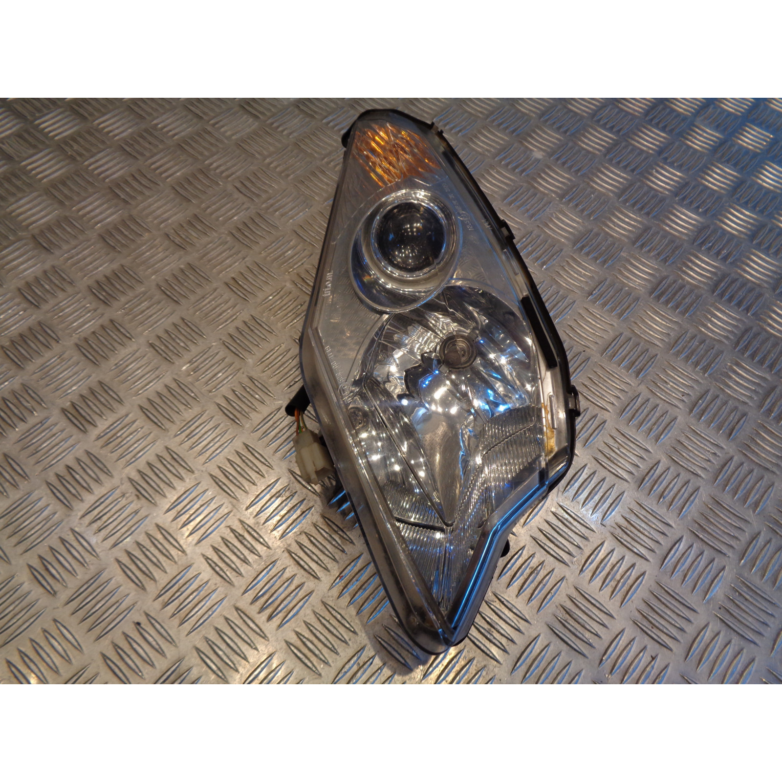phare optique clignotant avant gauche scooter peugeot 125 satelis j2aaba j2aaaa