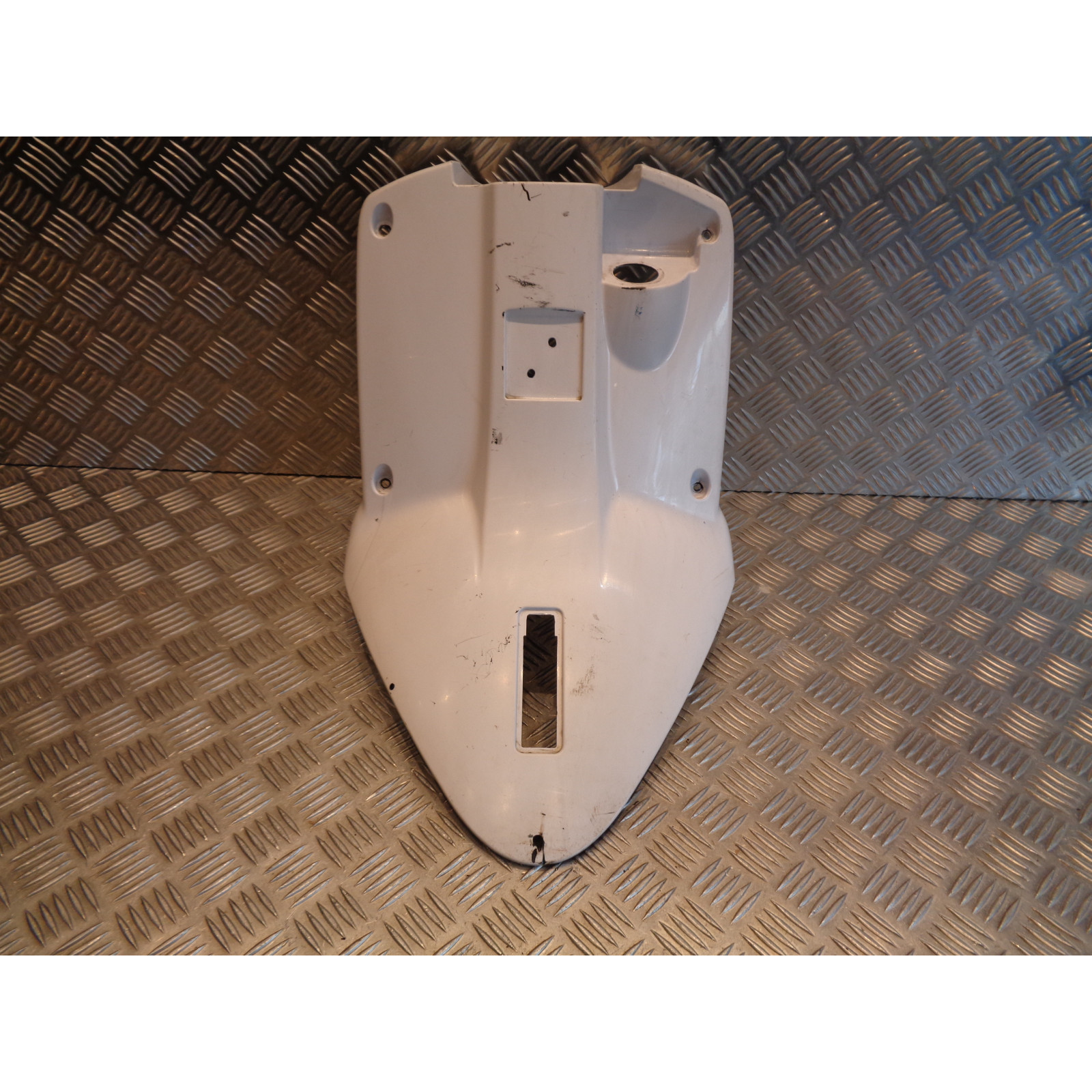 cache tablier arriere blanc scooter mbk 50 booster bws apres 2004