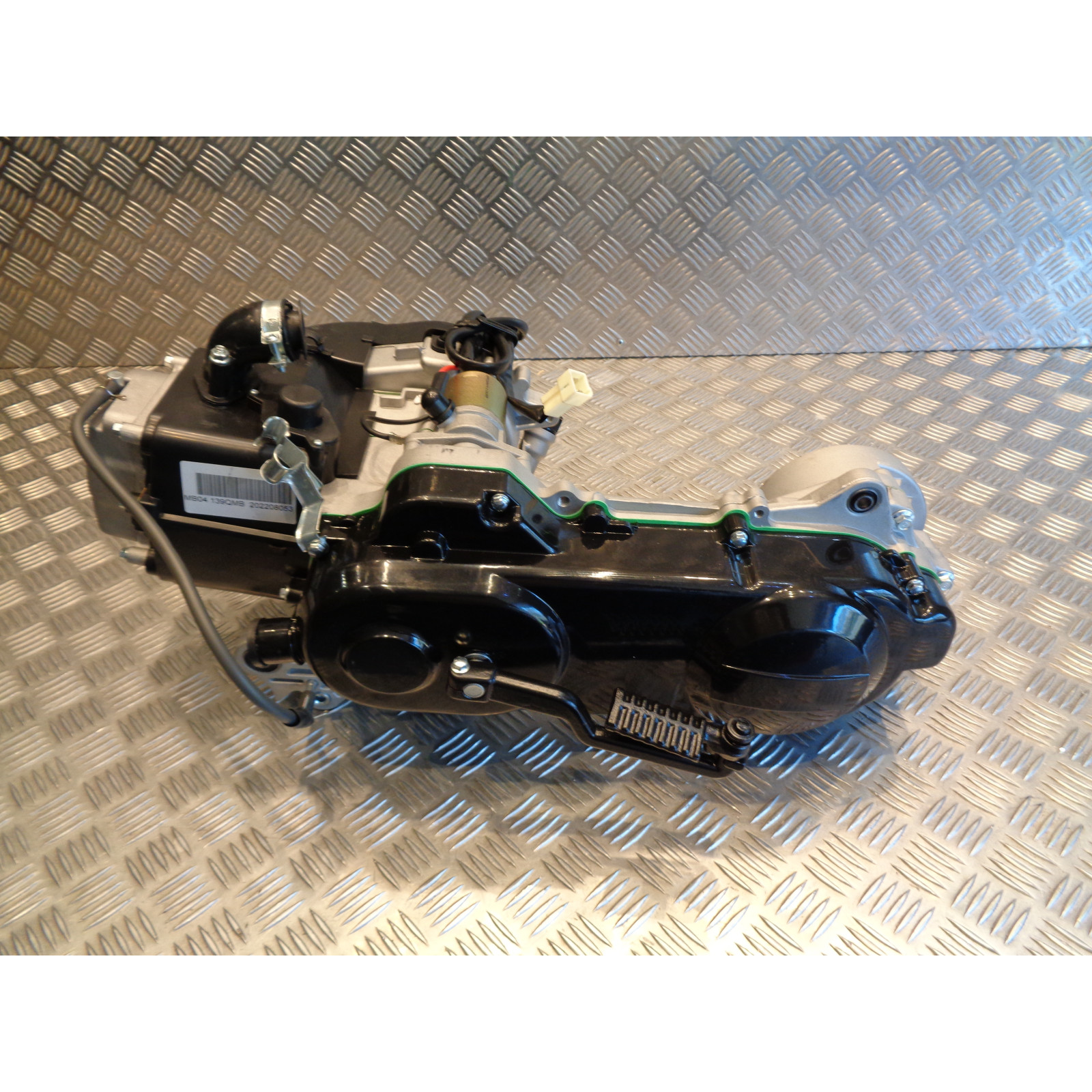 moteur complet scooter chinois 50 gy6 4 temps 139 qmb 12 pouces arbre transmission court