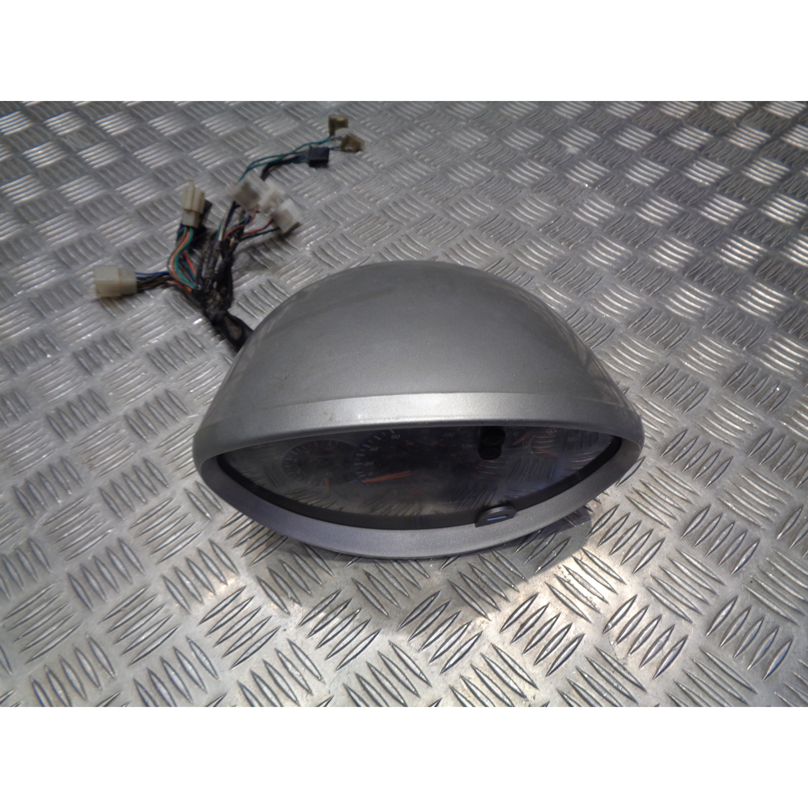 compteur vitesse tableau bord scooter kymco 125 grand dink 2001 - 07