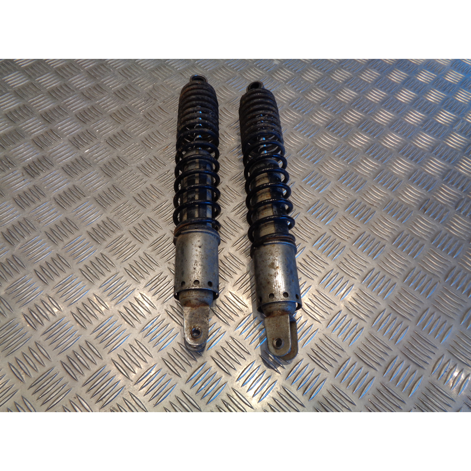 paire amortisseur suspension scooter honda fjs 600 silverwing 2002