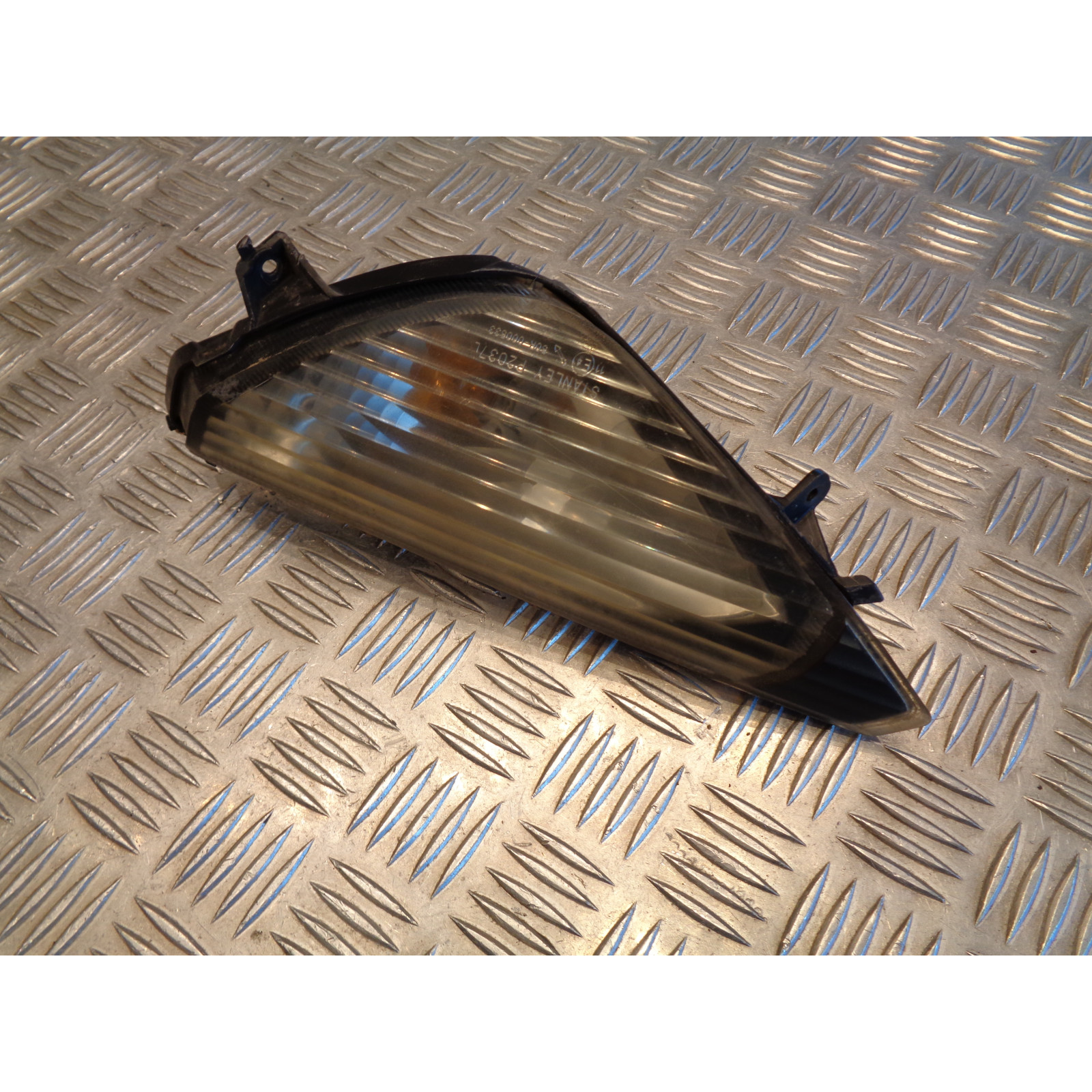 clignotant avant gauche scooter honda fjs 600 silverwing 2002