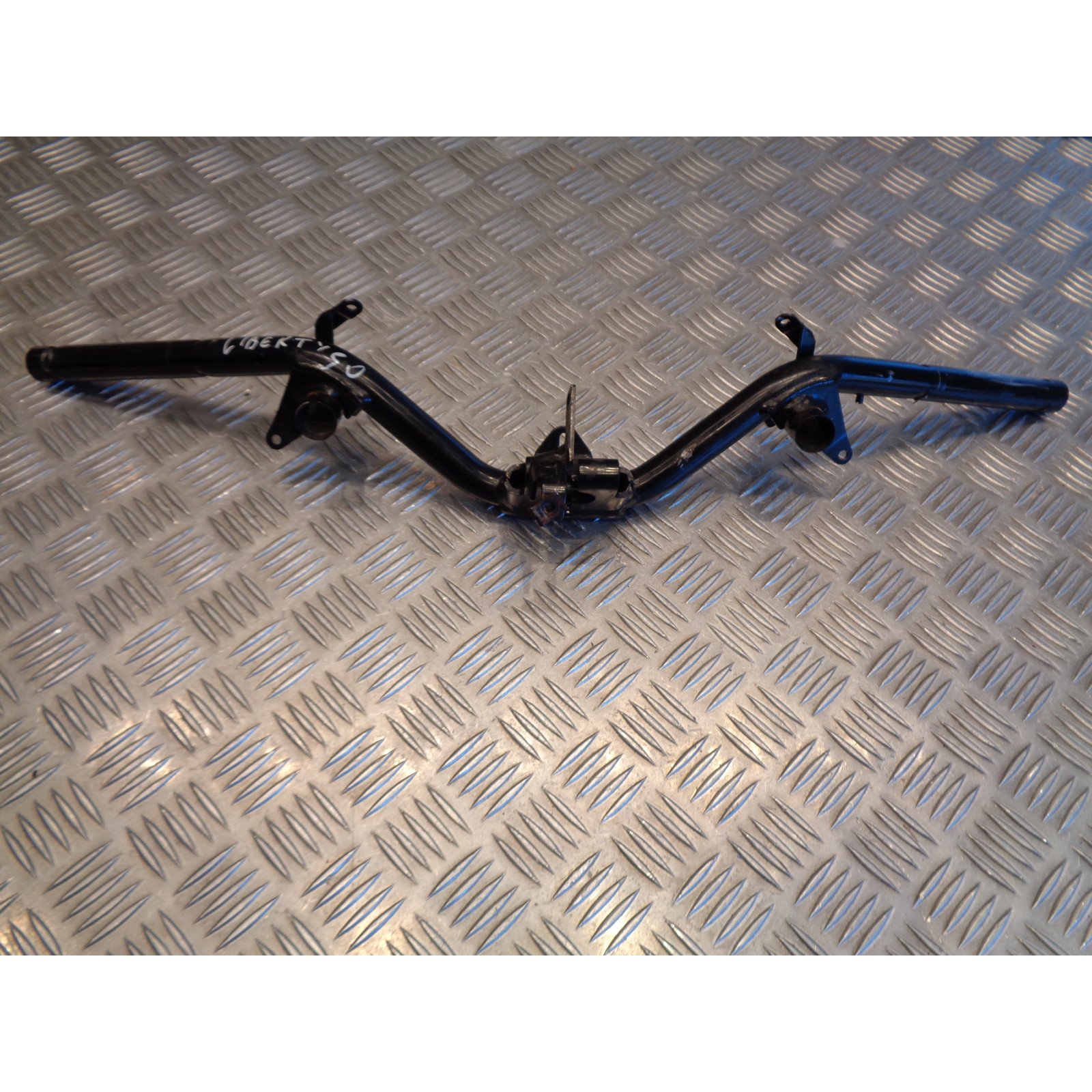 guidon scooter piaggio 50 liberty 2 temps c42500 2009