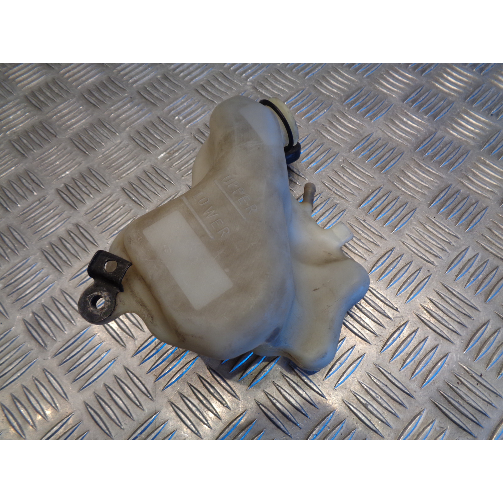 reservoir eau vase bocal expansion moto honda 750 vfr rc24