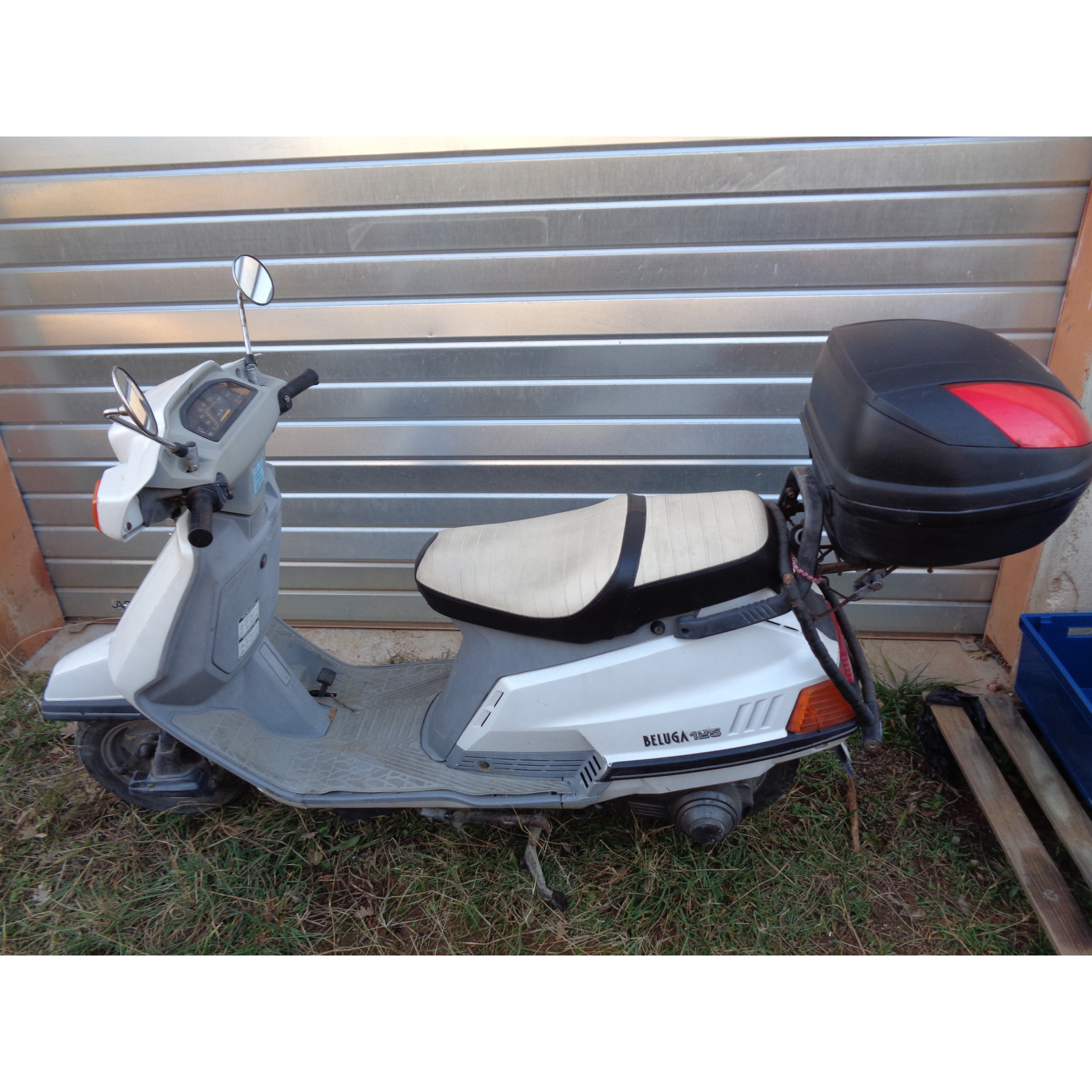 scooter yamaha 125 beluga 3te pour demande de pieces occasion