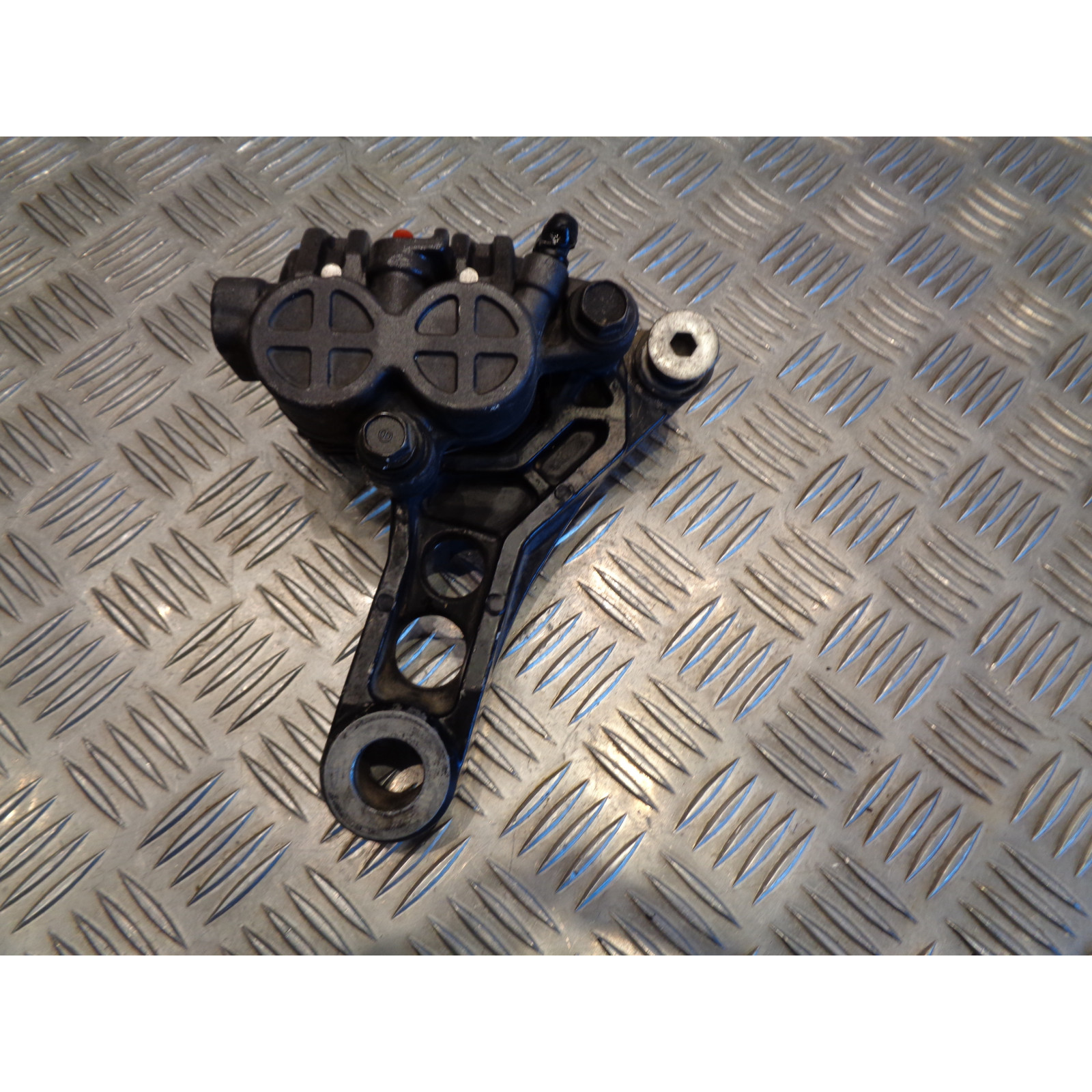 etrier frein arriere moto honda vf 1000 f sc15