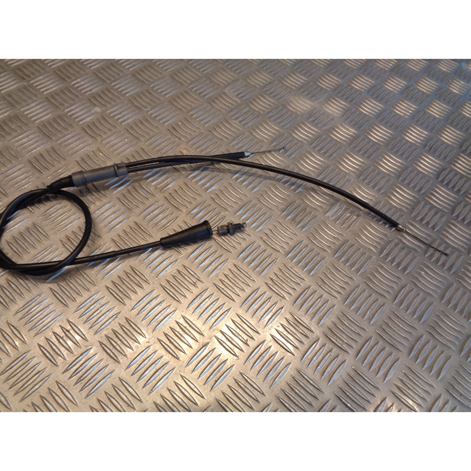 cable gaz accelerateur moto aprilia 125 tuareg
