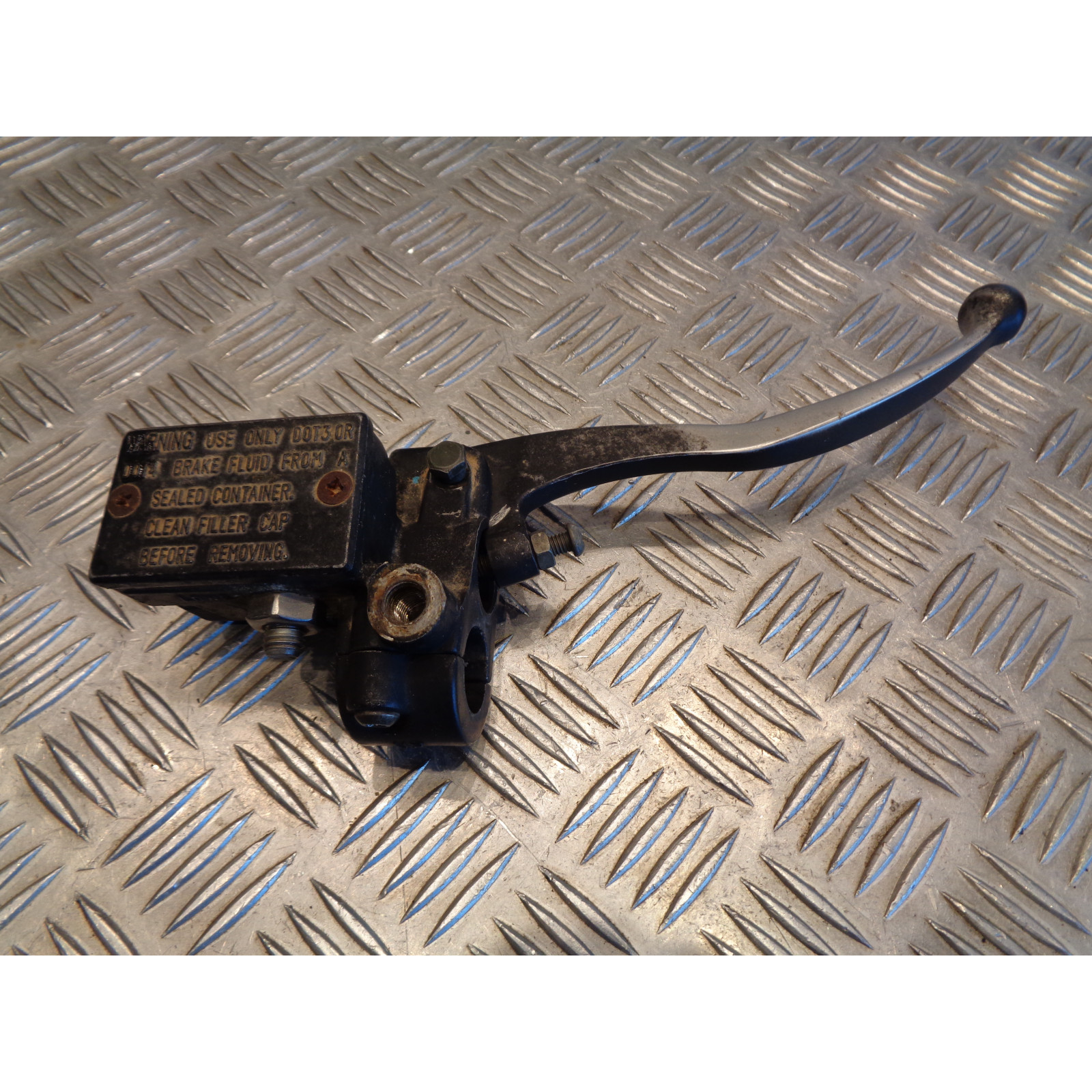 maitre cylindre frein avant quad hsun hs 700 hs1102mu atv huansong chinois 4x4