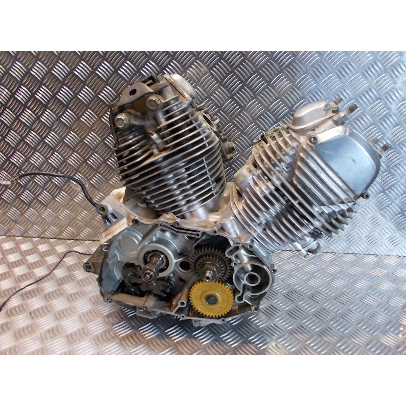 moteur 45824 kms moto yamaha xv 500 virago 26r