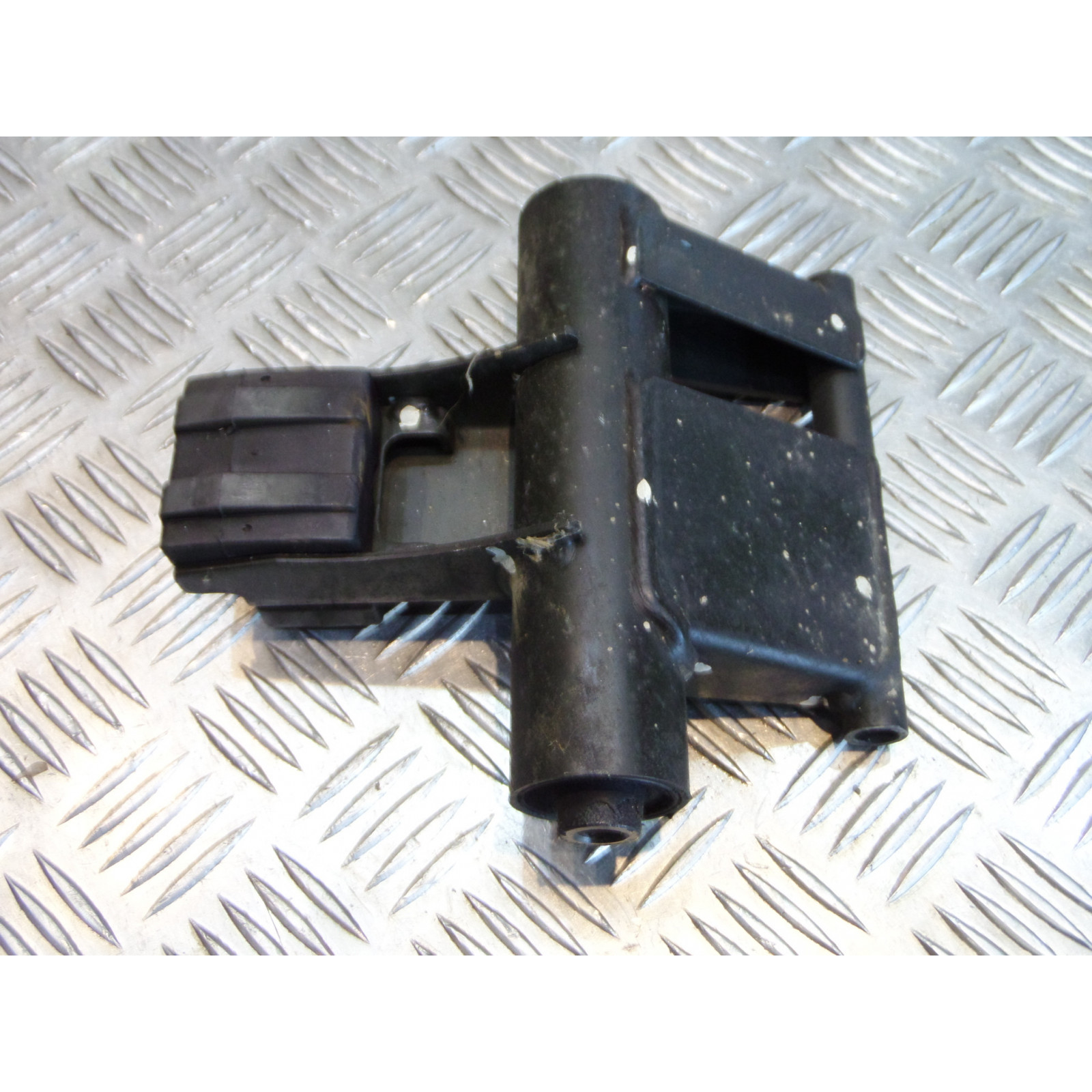 support moteur balancier scooter honda szx 50 x8r