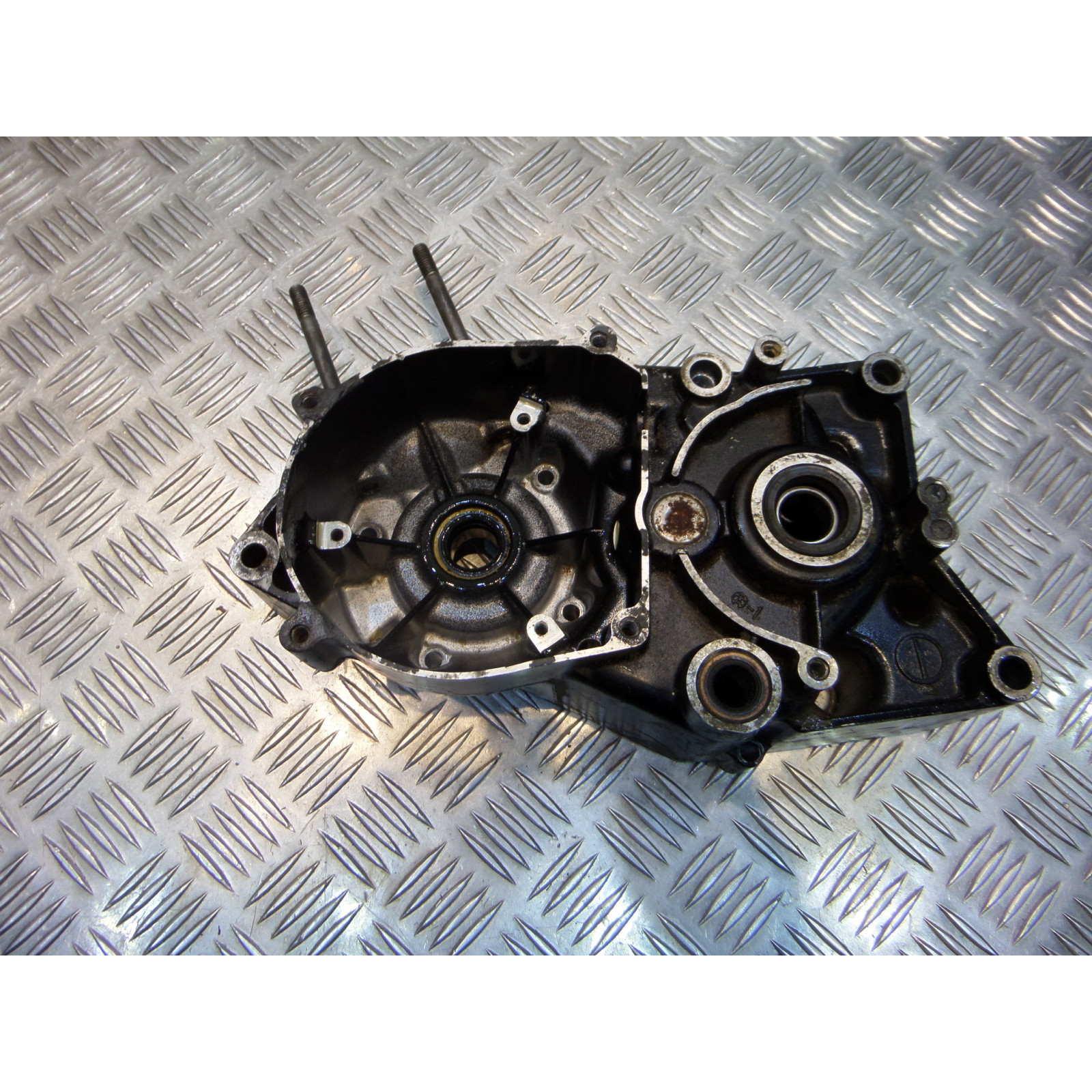 carter moteur gauche moto kawasaki ar 80 ar80 ar080ae