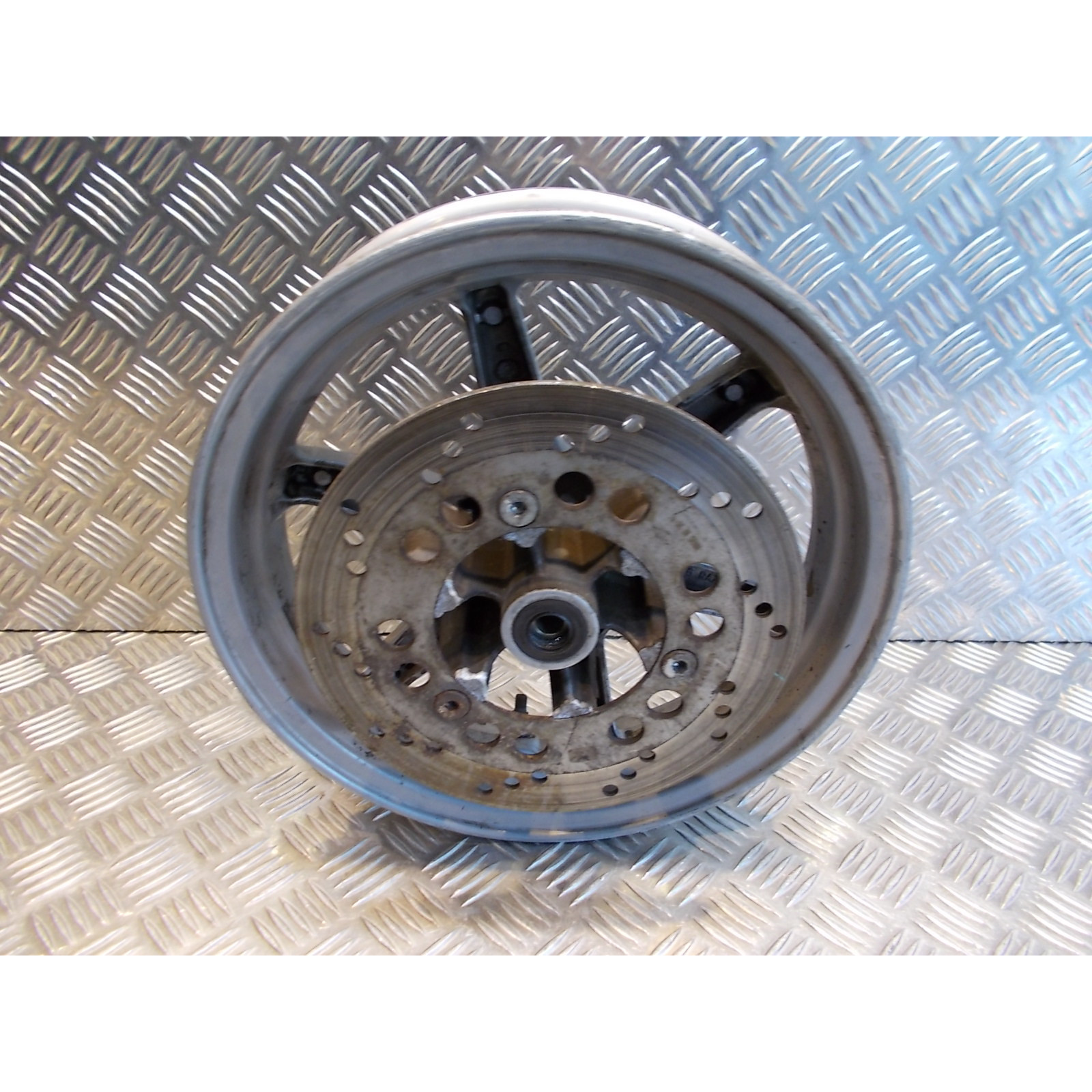 jante roue avant disque frein scooter suzuki uh 125 burgman bp111 2002 - 2006
