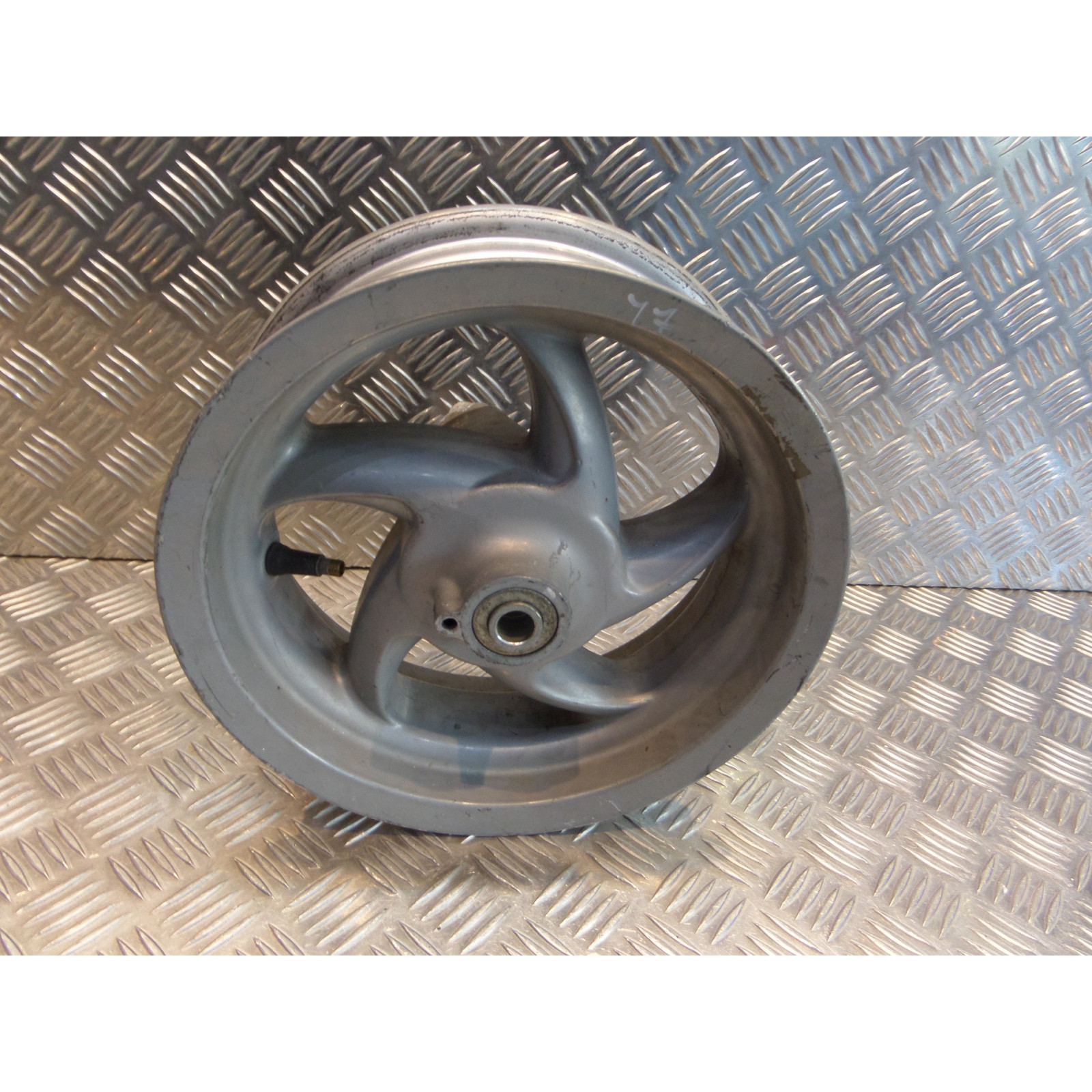 jante roue avant 10 pouces scooter piaggio 50 80 125 typhoon nrg gilera Runner ...