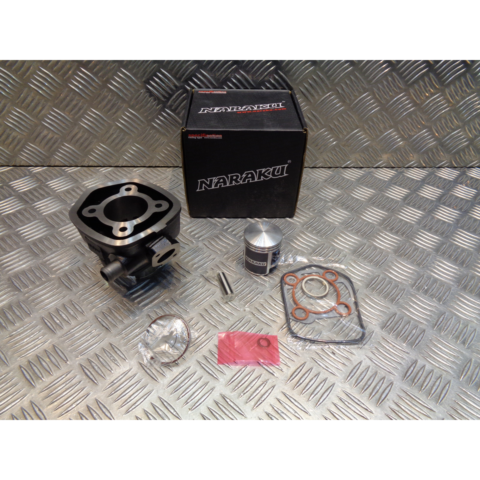 cylindre piston fonte diam 47 mm naraku moteur minarelli horizontal lc scooter mbk 50 nitro mach g malaguti f12 aprilia sr... NK