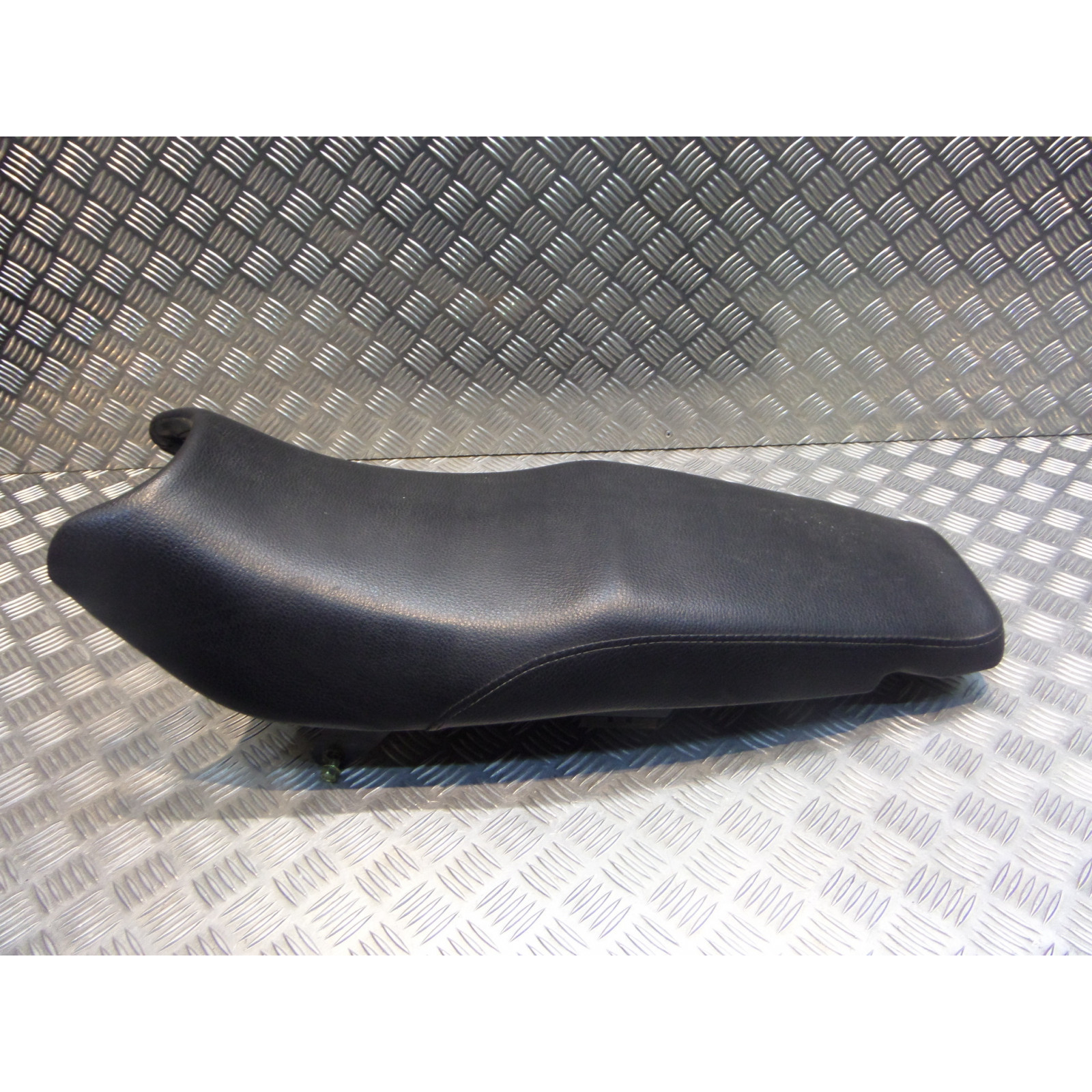 selle moto kymco ck 125 pulsar 2012