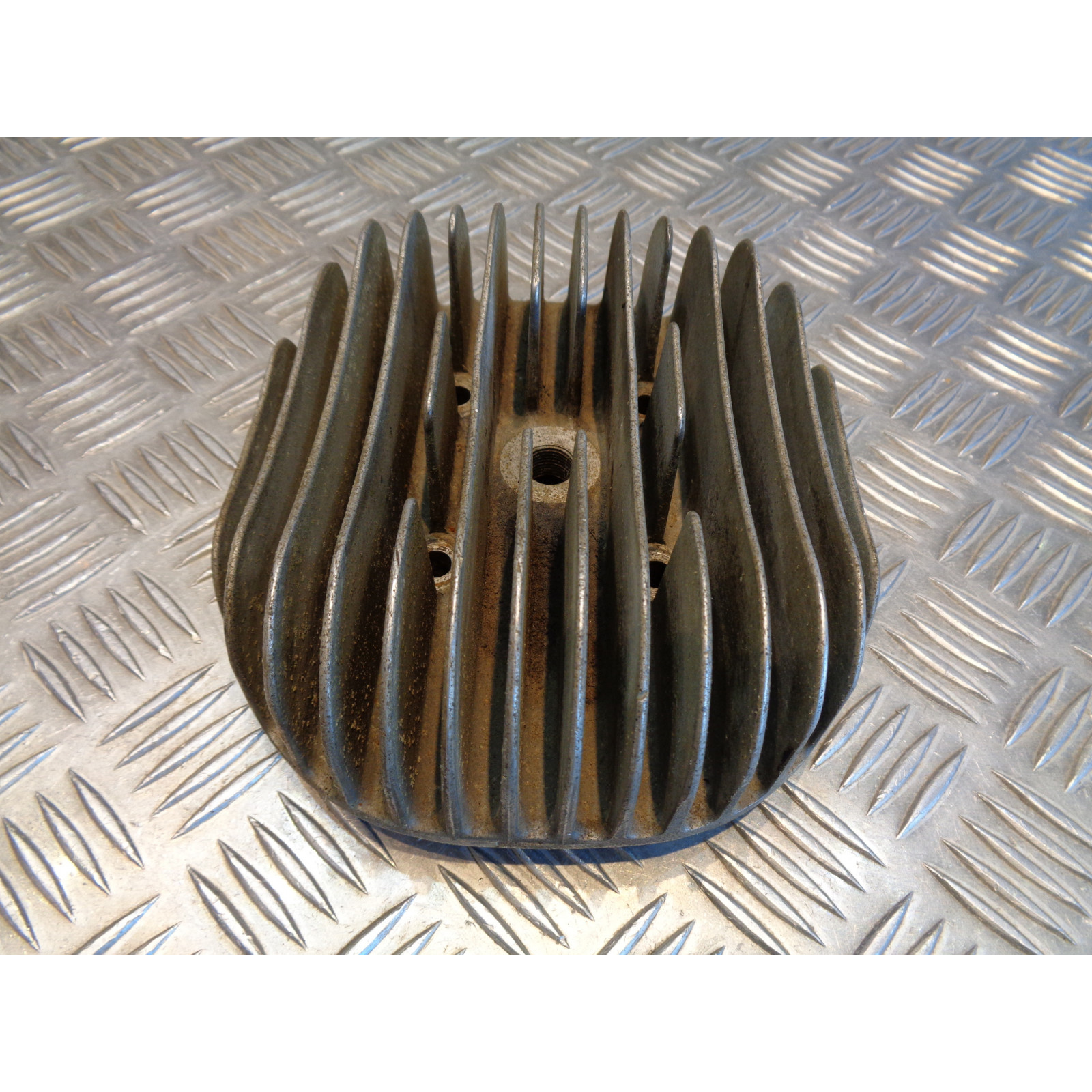 culasse moto gnome et rhone 125 r4b r4 1952