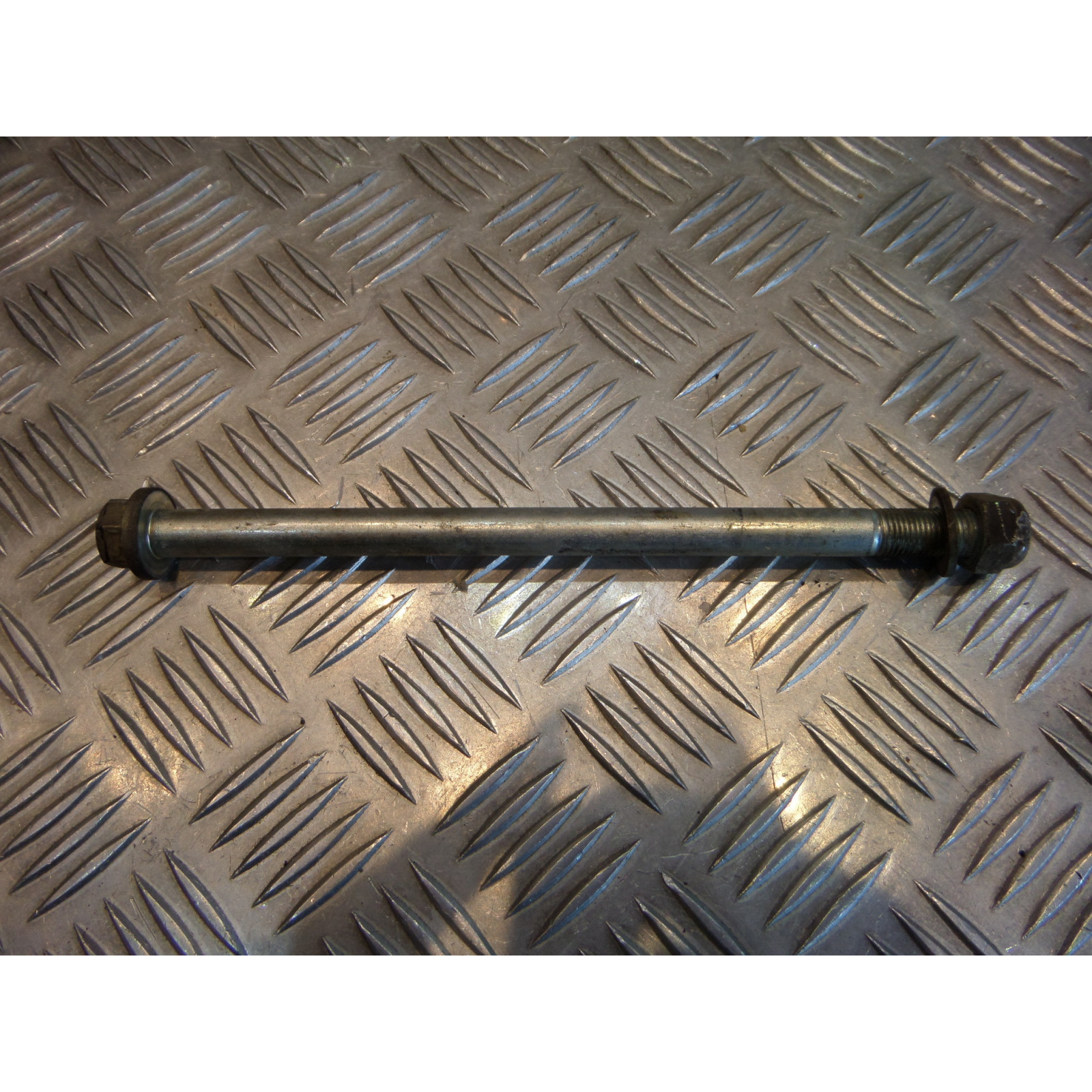 axe roue avant modele fourche frein disque scooter peugeot 50 zenith buxy